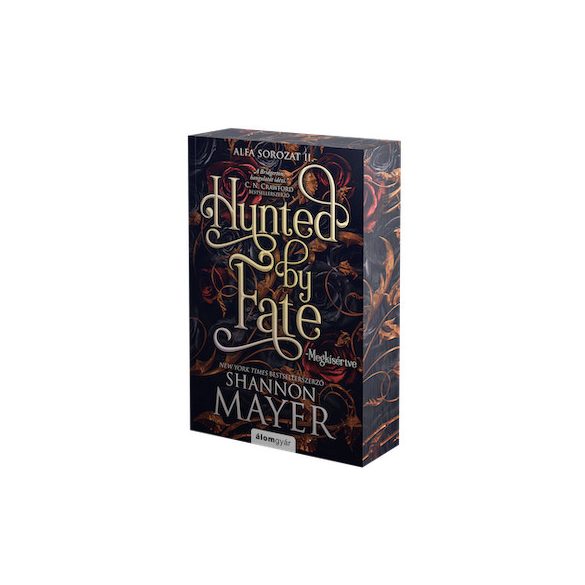 Hunted by Fate - Megkísértve - Éldekorált kiadás